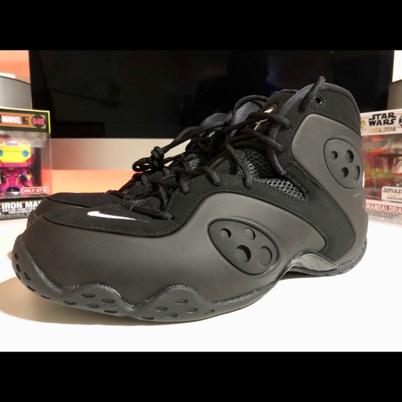 nike air zoom rookie triple black